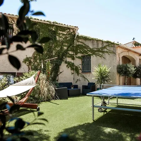 Bed and Breakfast La Demeure Insoupconnee 4*