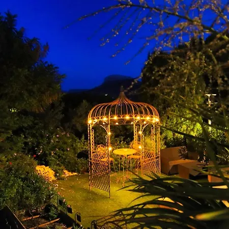 Bed and Breakfast La Demeure Insoupconnee Κασί